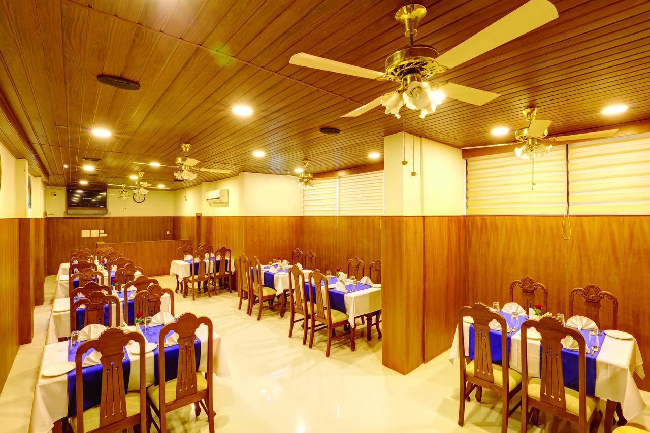 Hotel Floral Park Kottayam Luaran gambar